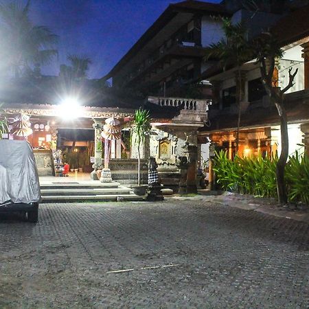 Hotel Puri Tanah Lot Кута Екстериор снимка