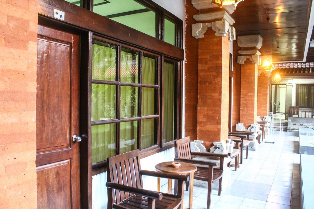 Hotel Puri Tanah Lot Кута Екстериор снимка