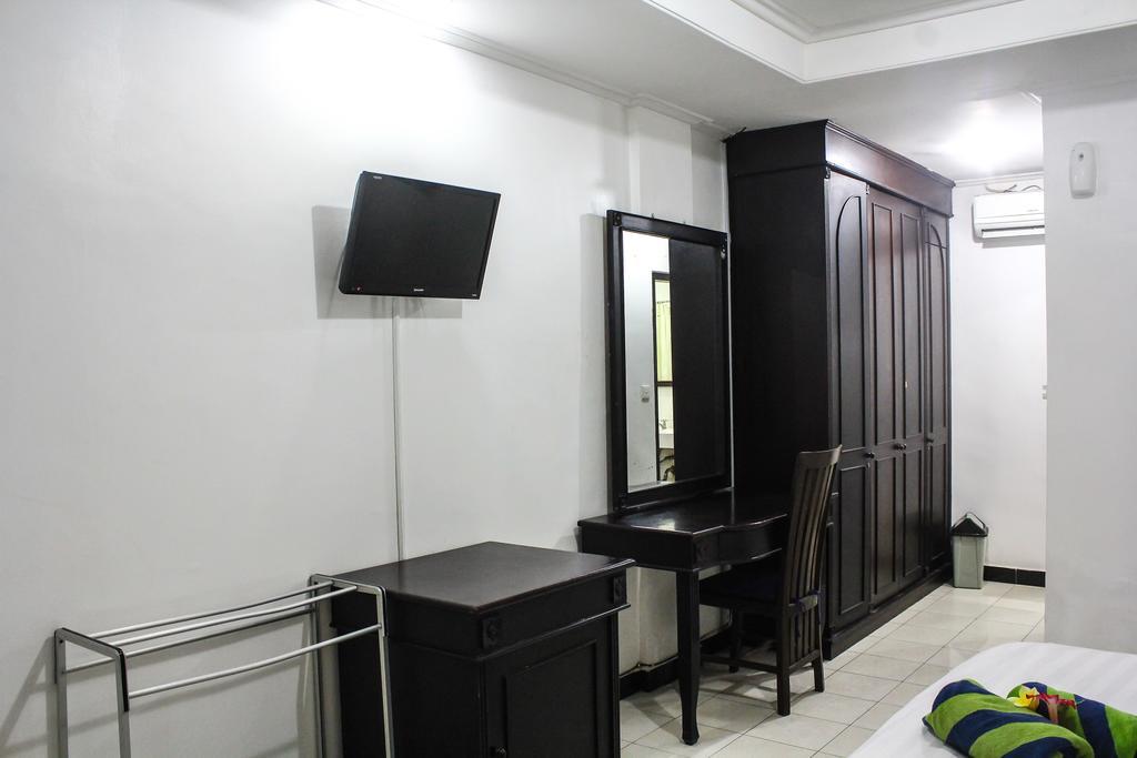 Hotel Puri Tanah Lot Кута Екстериор снимка