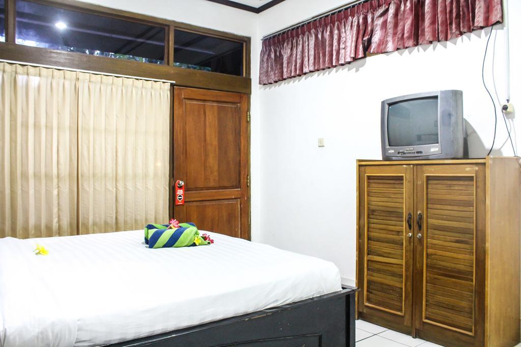 Hotel Puri Tanah Lot Кута Екстериор снимка