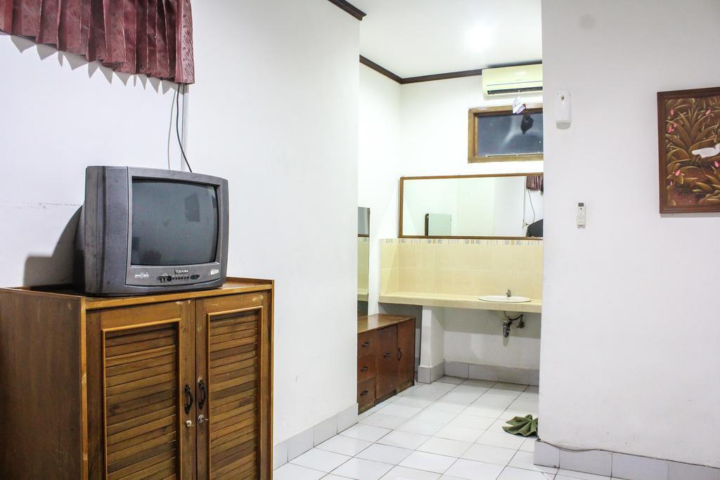 Hotel Puri Tanah Lot Кута Екстериор снимка