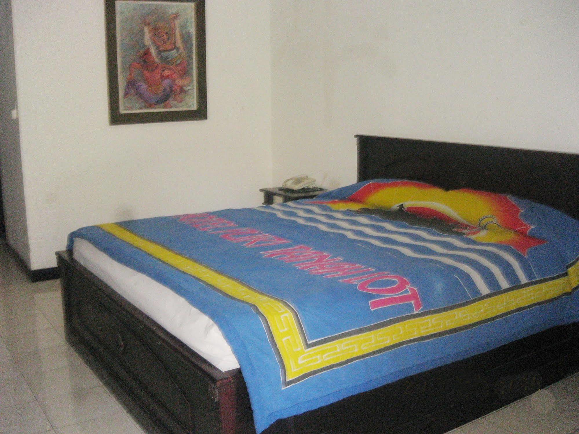 Hotel Puri Tanah Lot Кута Екстериор снимка