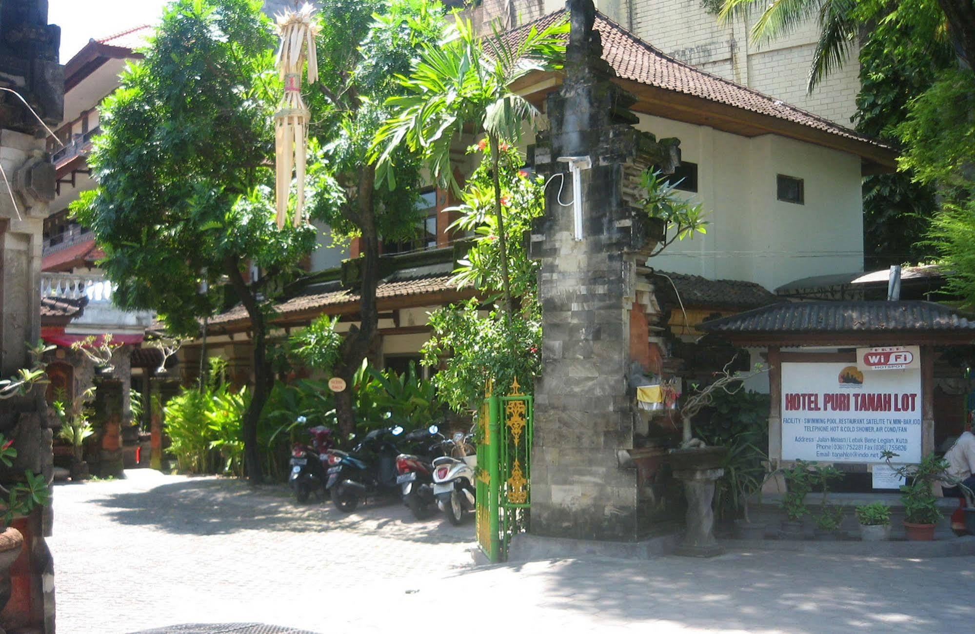 Hotel Puri Tanah Lot Кута Екстериор снимка